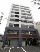 ラグジュアリーアパートメント三ノ輪