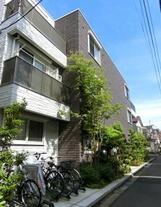 シャーメゾン大島