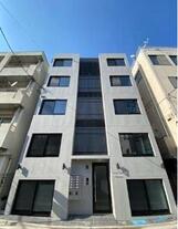 ルーナクレシェンテ早稲田