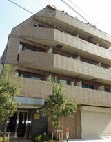 ロンスリー・ウエスト