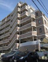 ウィスタリアガーデン