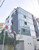 コンフォルティス