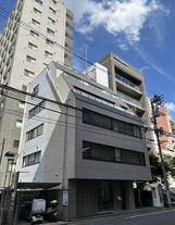 ROOTSビル